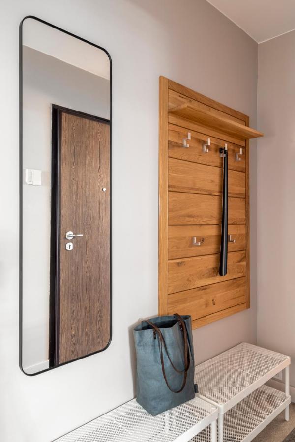 New High-End Designer 3Br Central Apt София Екстериор снимка